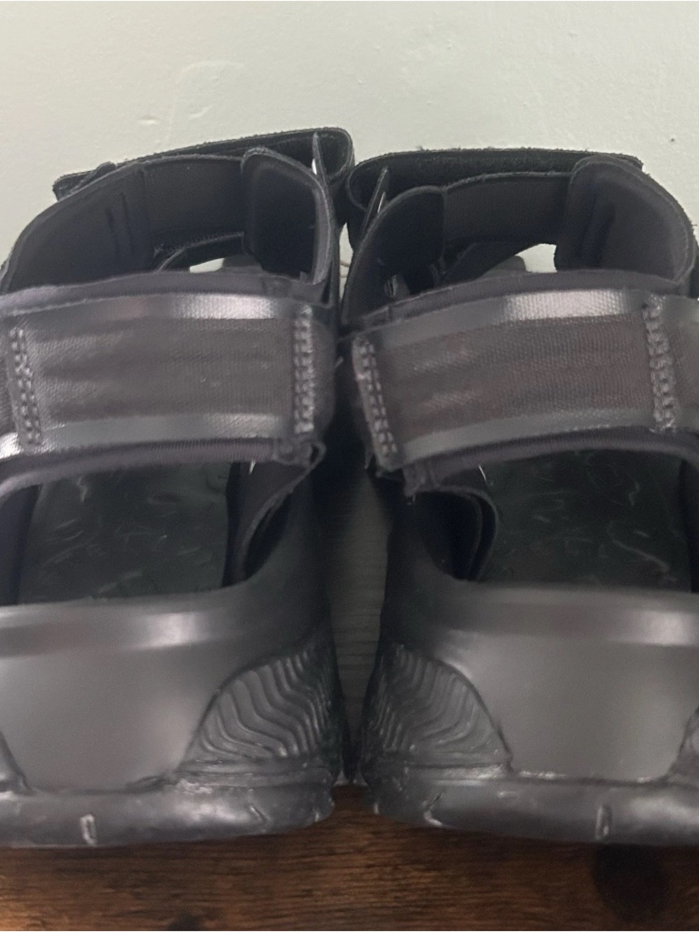 Adidas X Stella Mccartney Hika Outdoor Sandals Core Black Womens Size 9 IE3540 - Picture 4 of 9